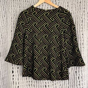 W5 Black Geometric (Yellow & Tan) Print 3/4 Length Flared-Sleeve Top Size Medium